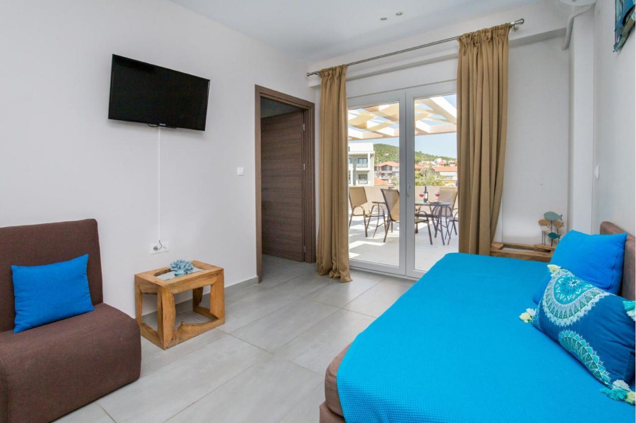 Iria'S Luxury Apartments Limenaria  Extérieur photo